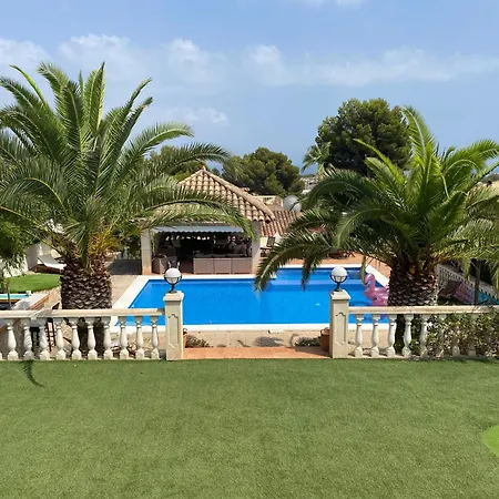 Santa Lavinia Villa *